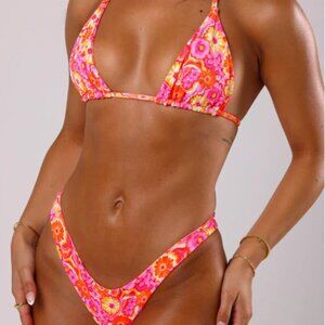 SOLD NWT Kulani Kinis Bikini Set